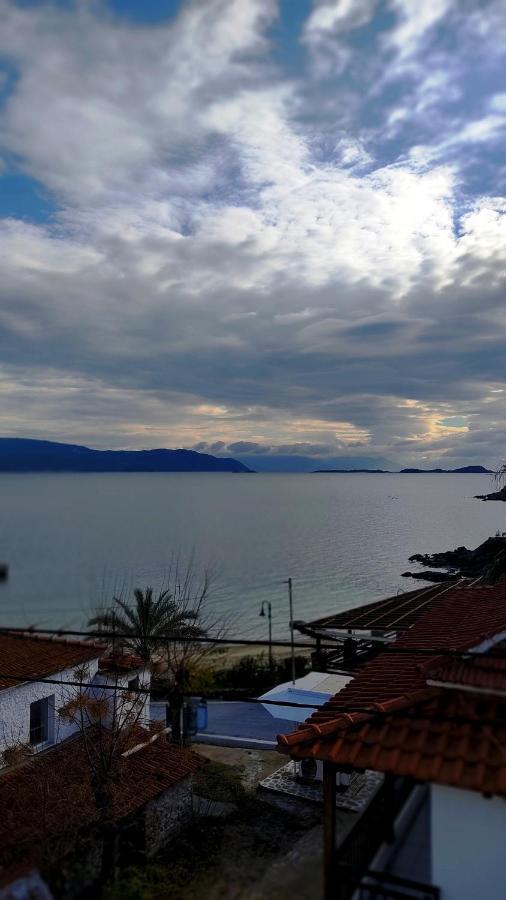 Apartment Tsaira อาโมเลียนี ภายนอก รูปภาพ